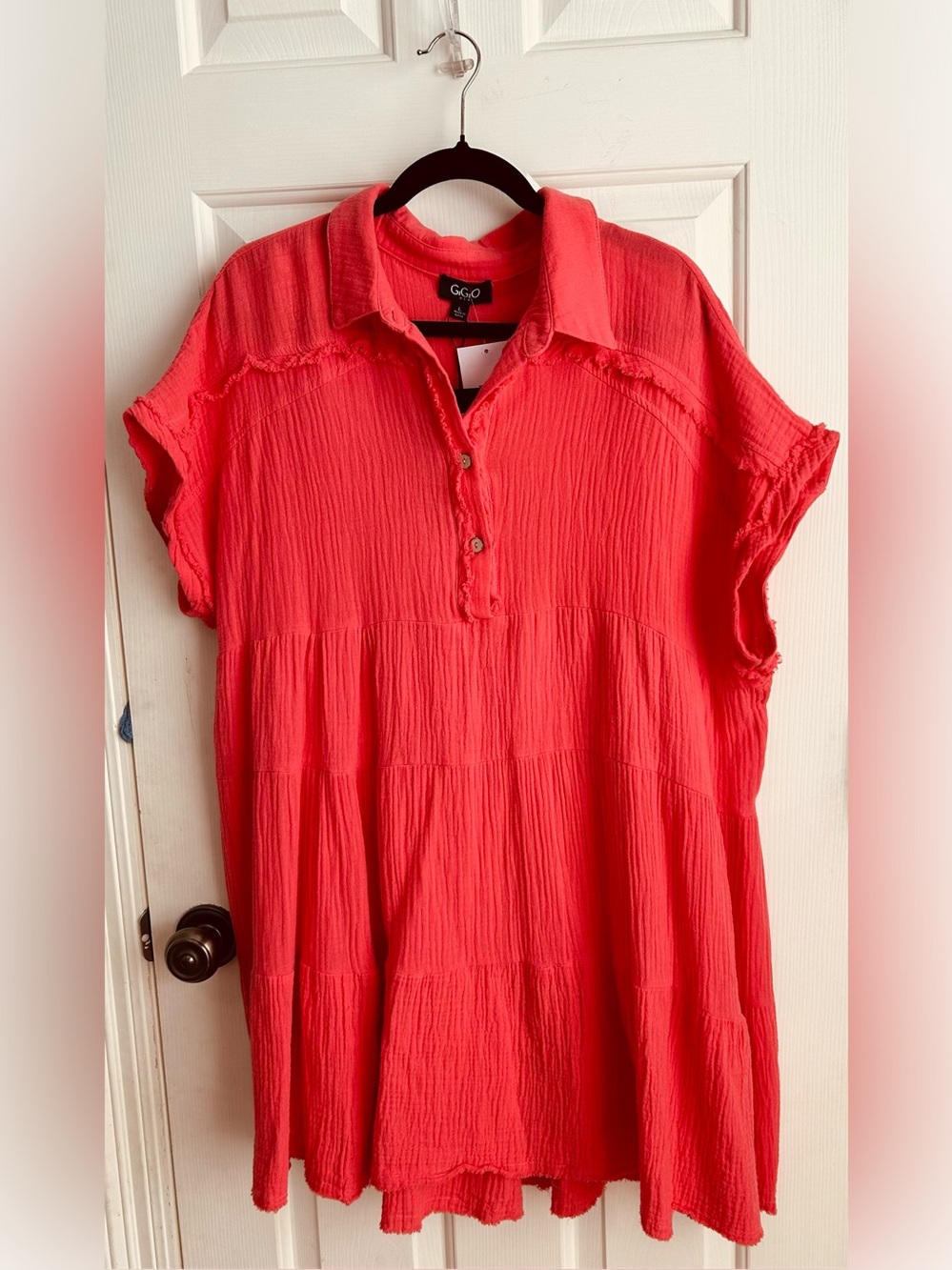 NWT GiGiO boutique Coral Buttoned Tiered gauze dress Large